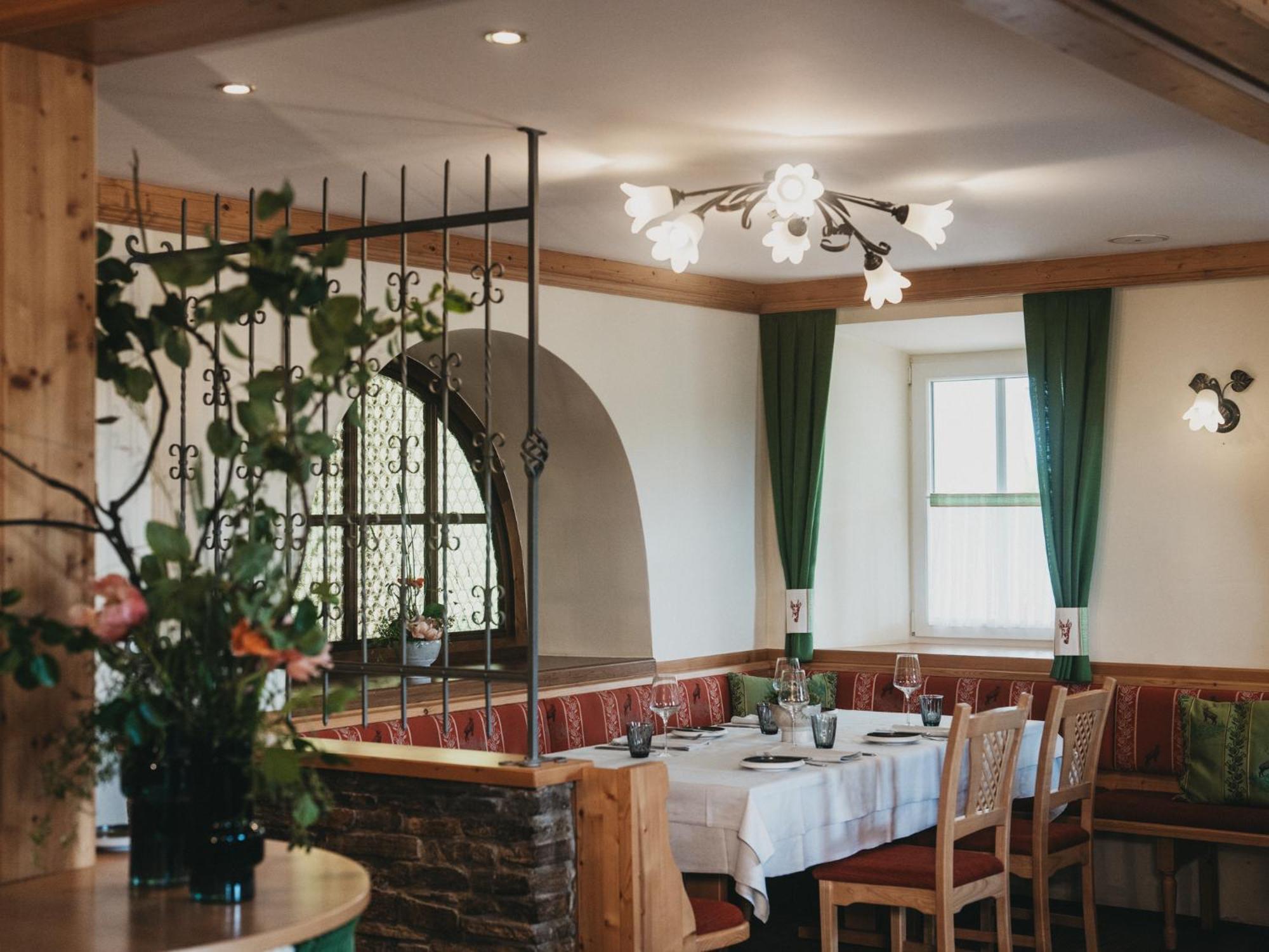Hotel Muhr Pöllauberg Kültér fotó