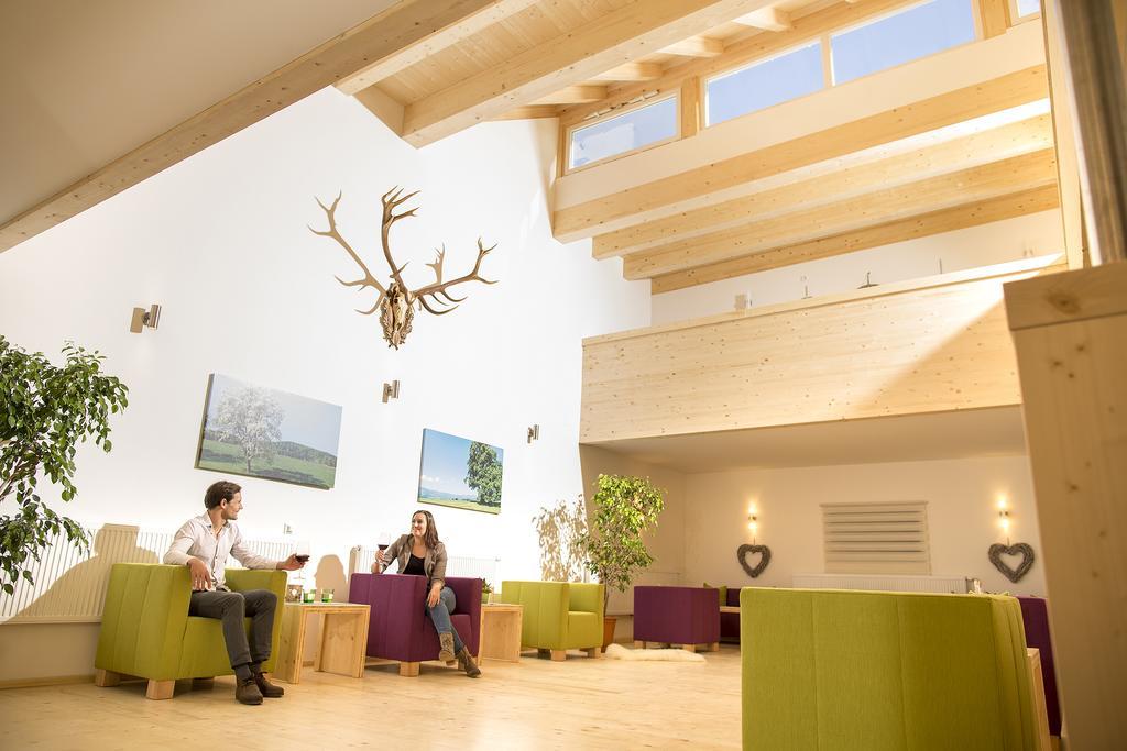 Hotel Muhr Pöllauberg Kültér fotó